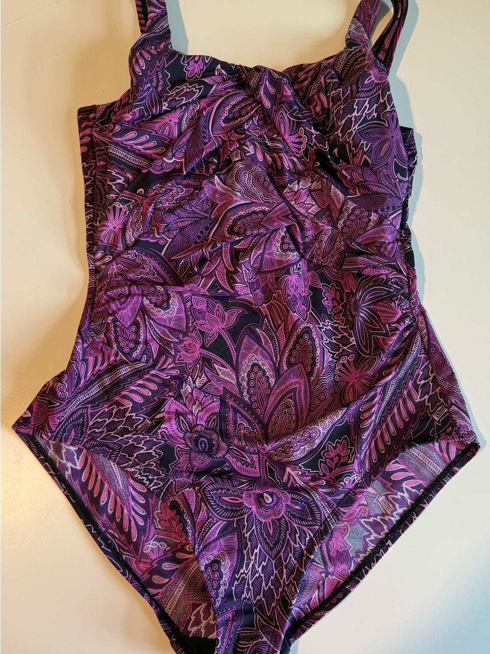 Lands' End purple paisley one piece swimsuit Size 8DDD